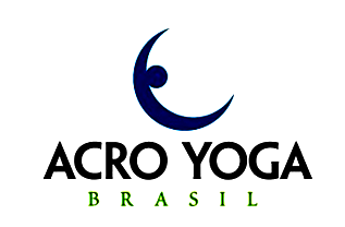 Formação Profissional de Instrutores de Acro Yoga